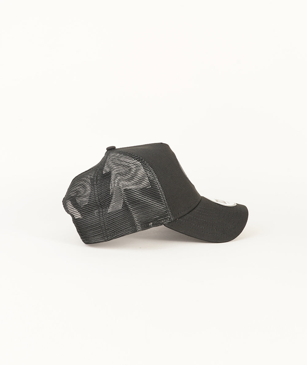 
                  
                    NEW ERA TONAL ER TRUCKER
                  
                