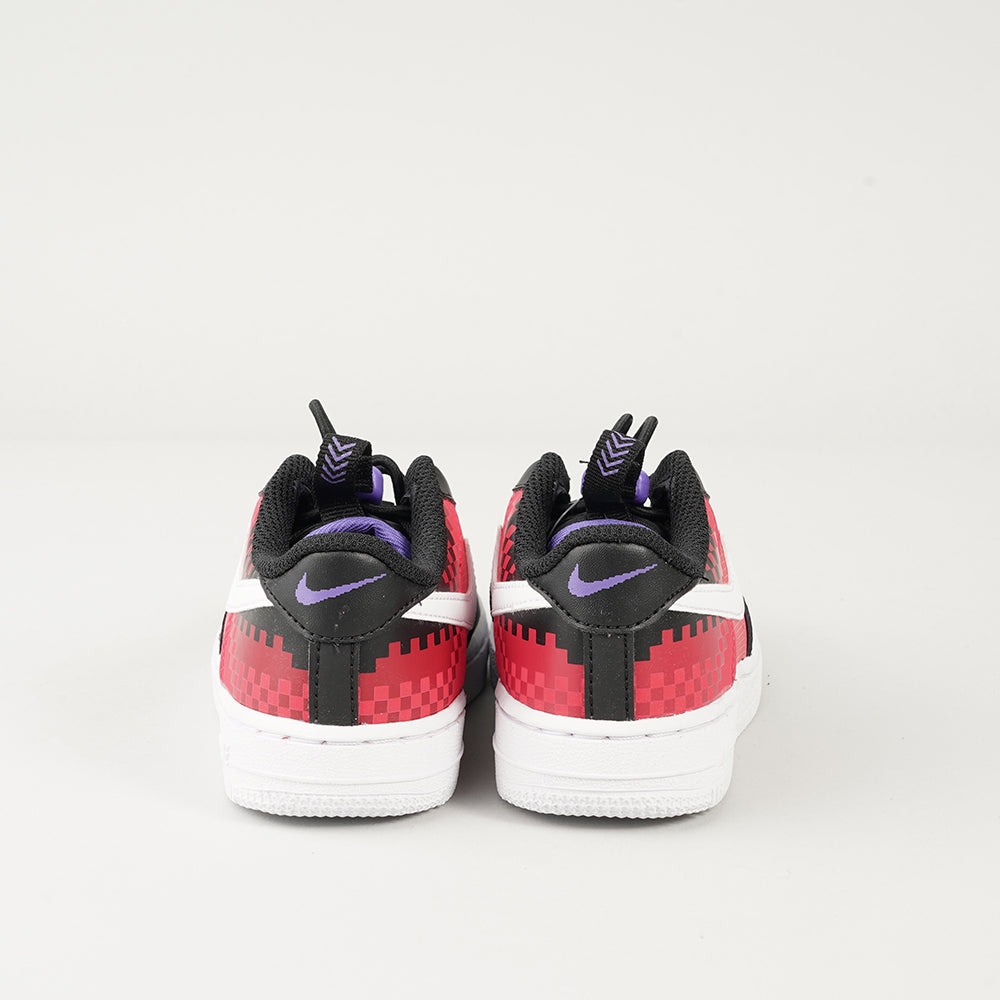 
                  
                    NIKE FORCE 1 TOGGLE SE
                  
                
