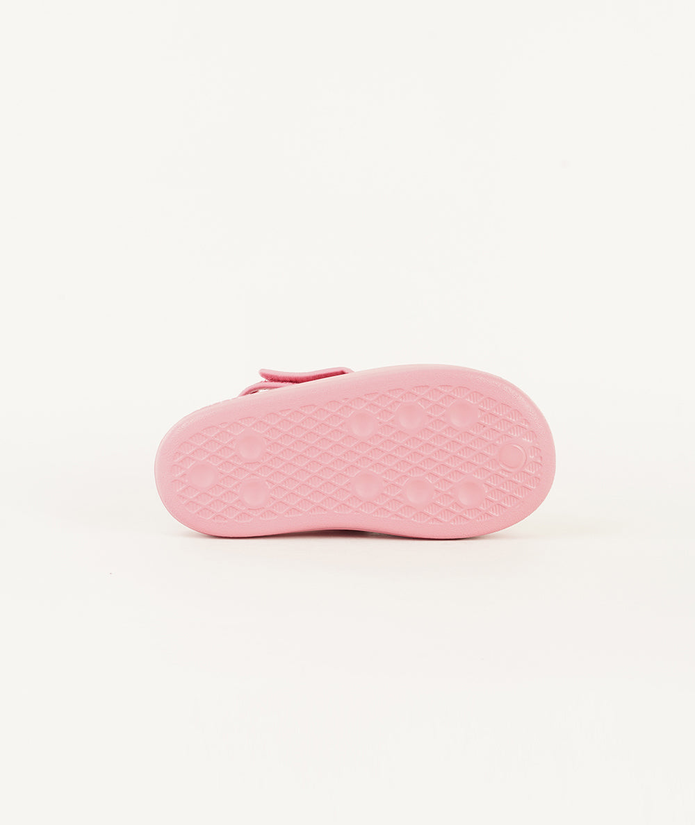 
                  
                    ADIDAS ADIFOM ADILETTE
                  
                