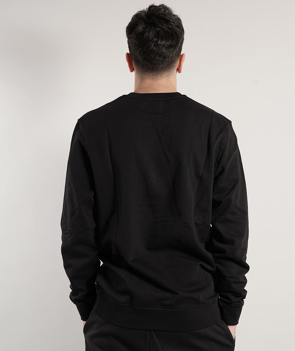 
                  
                    VANS BASIC CREW
                  
                