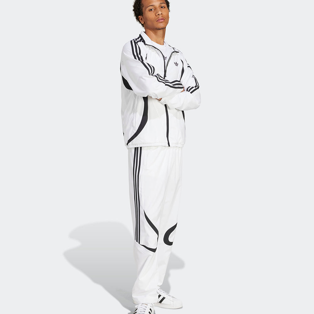 
                  
                    ADIDAS TEAMGEIST TT
                  
                