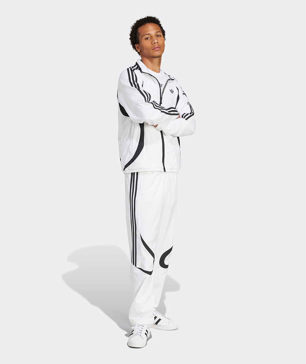 
                  
                    ADIDAS TEAMGEIST TT
                  
                