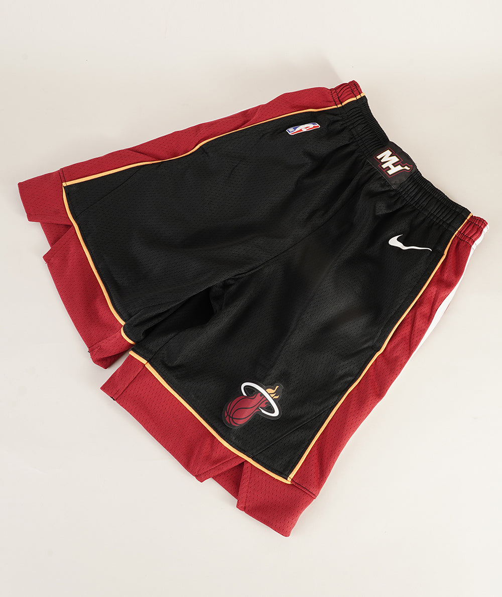
                  
                    NIKE X NBA PANTALONCINI NBA
                  
                