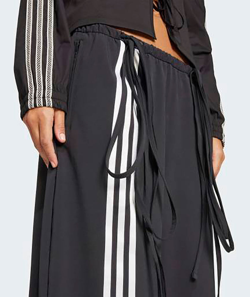 
                  
                    ADIDAS RIBBON PANTS
                  
                