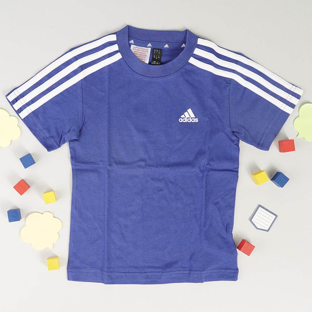 
                  
                    ADIDAS ESSENTIALS
                  
                