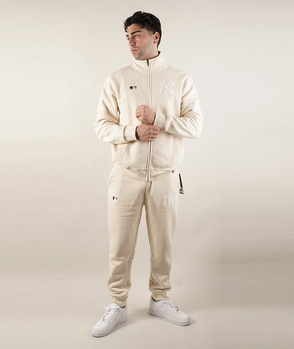 
                  
                    47 BRAND Track jacket Emb Islington
                  
                