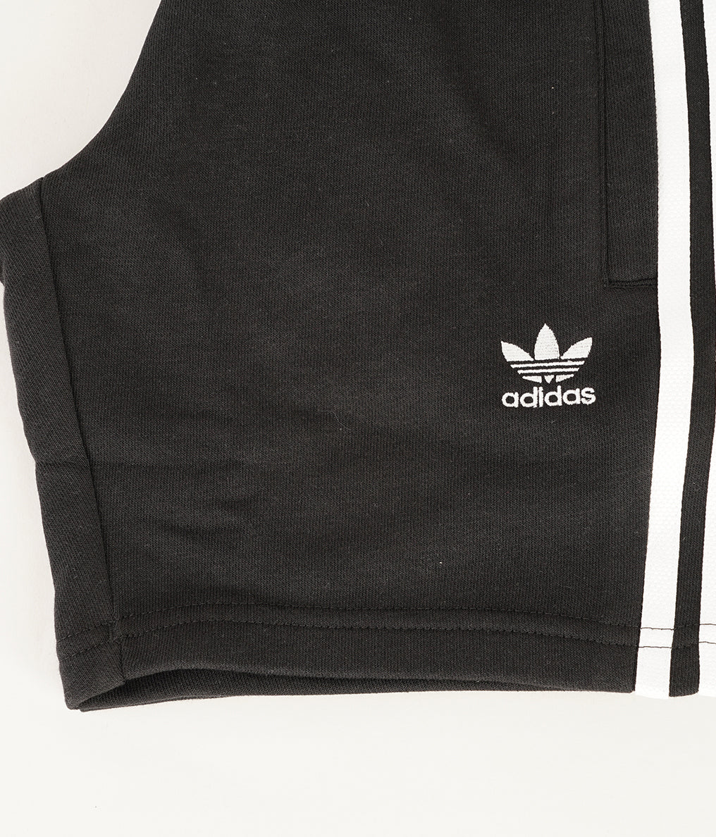 
                  
                    ADIDAS SHORTS
                  
                