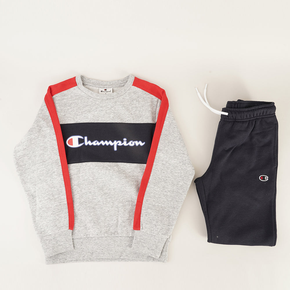 
                  
                    CHAMPION CHA
                  
                