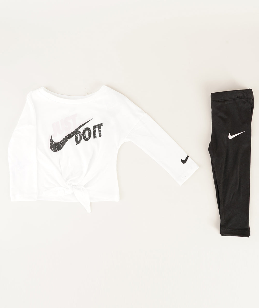 NIKE 2 PIECE SET