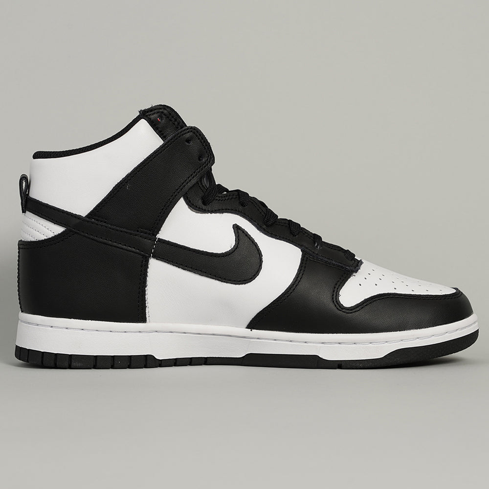 
                  
                    NIKE DUNK HIGH PANDA
                  
                