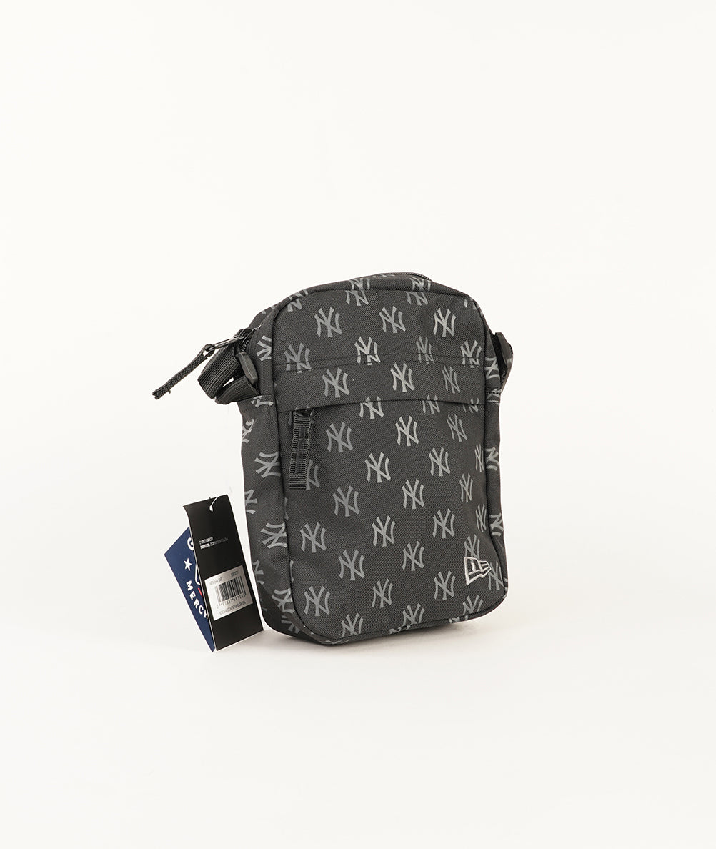 
                  
                    NEW ERA MONOGRAM SIDE
                  
                