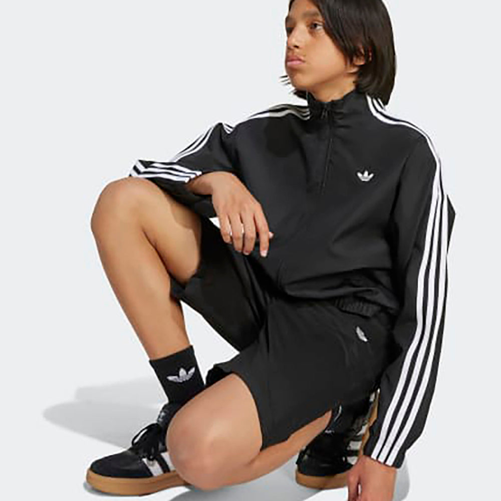
                  
                    ADIDAS TRACK TOP
                  
                