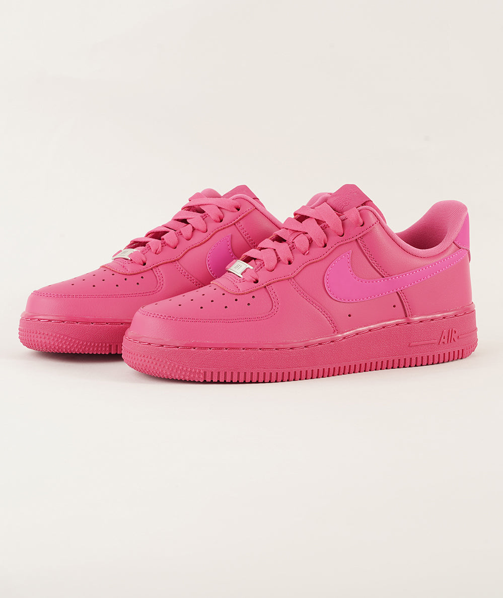 
                  
                    NIKE AF1
                  
                