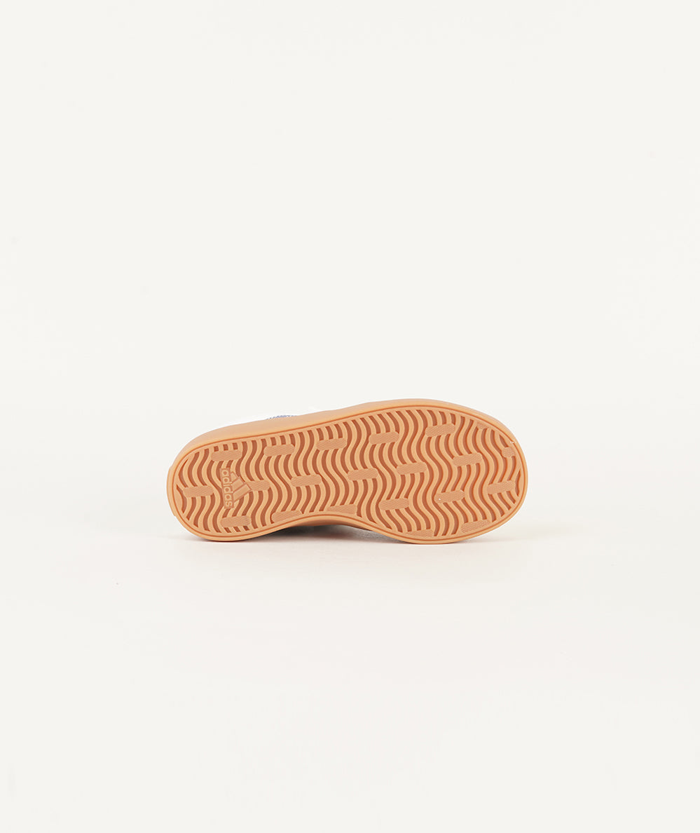 
                  
                    ADIDAS VL COURT 3.0
                  
                