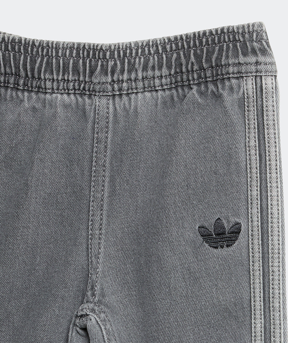 
                  
                    ADIDAS DENIM CREW SET
                  
                