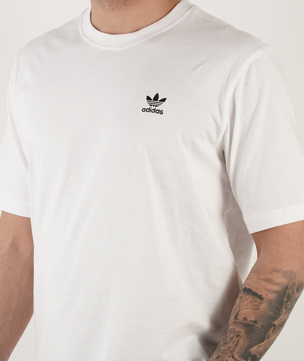 
                  
                    ADIDAS TREFOIL ESS TEE
                  
                