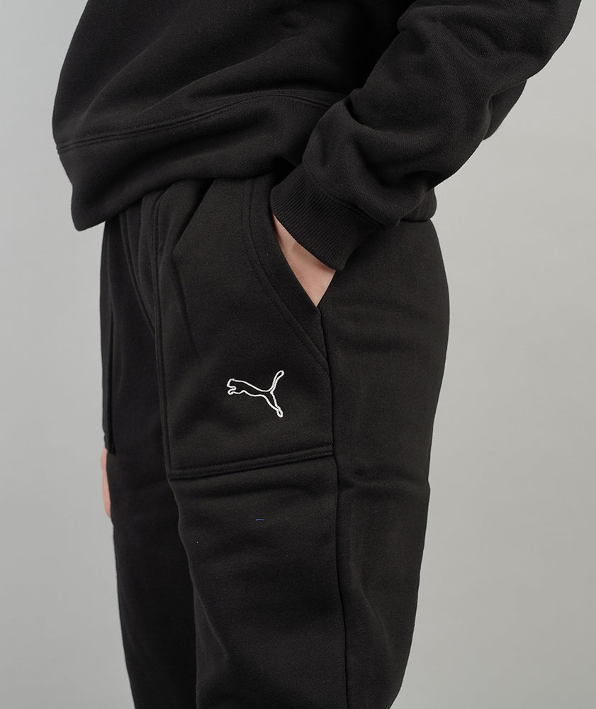 
                  
                    PUMA LONGEWEAR
                  
                