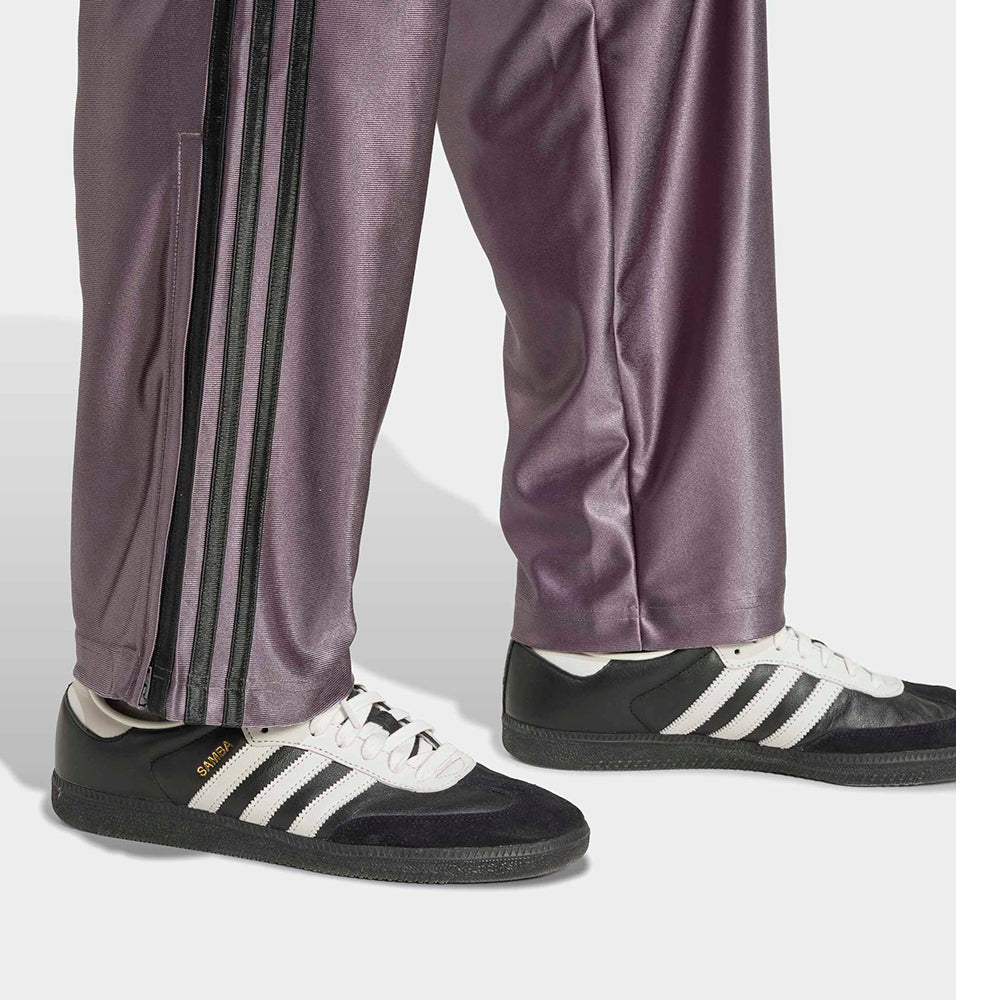 
                  
                    ADIDAS FIREBIRD
                  
                