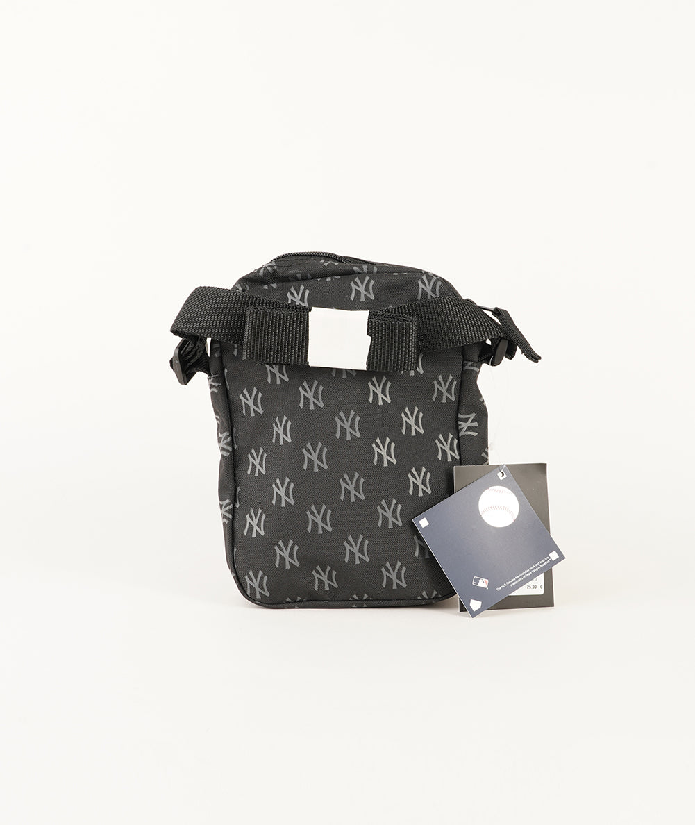 
                  
                    NEW ERA MONOGRAM SIDE
                  
                