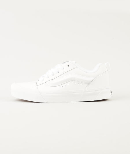 VANS KNU SKOOL