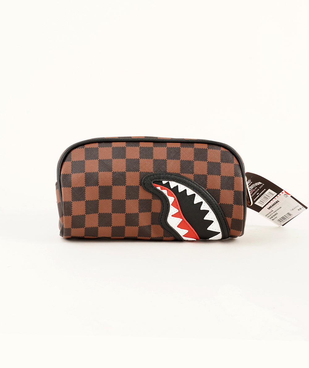 
                  
                    SPRAYGROUND POCHETTE SPRAYGROUND
                  
                
