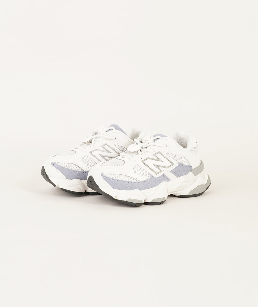 
                  
                    NEW BALANCE 9060
                  
                