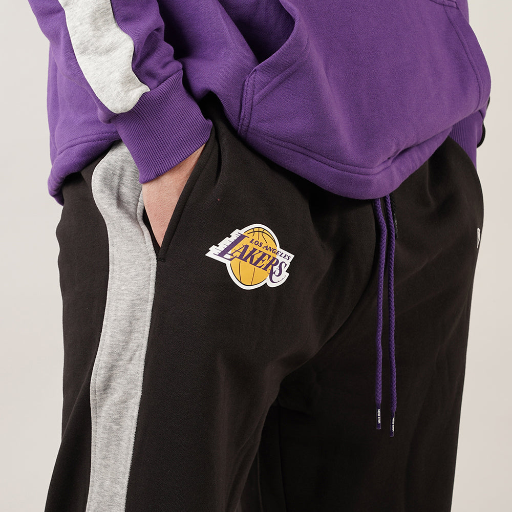 
                  
                    NEW ERA Jogger LA Lakers NBA
                  
                