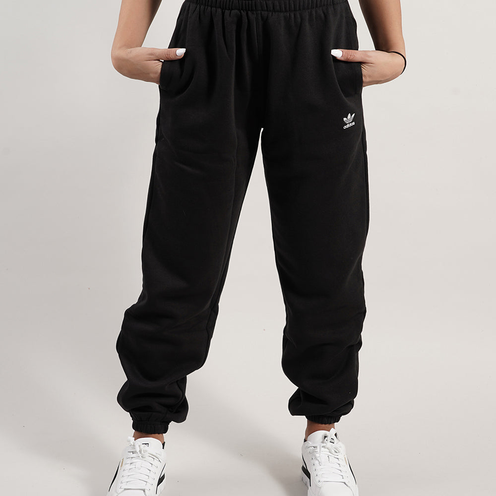 
                  
                    ADIDAS PANTALONI ADICOLOR ESSENTIALS FLEECE JOGGERS
                  
                