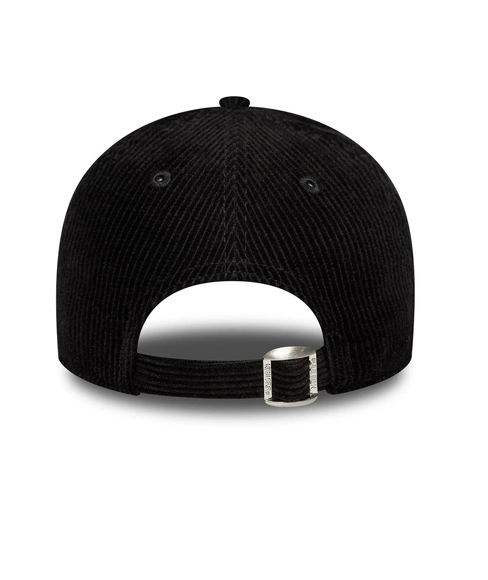 
                  
                    NEW ERA BERRETTO A COSTE
                  
                