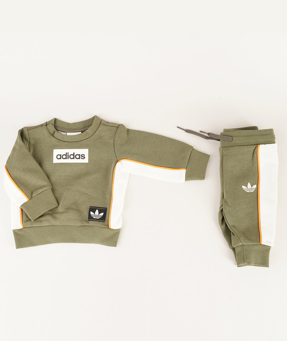 
                  
                    ADIDAS CREW SET
                  
                