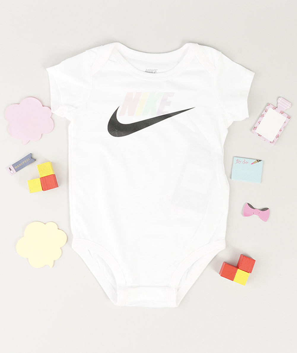
                  
                    NIKE JUMPSUIT
                  
                