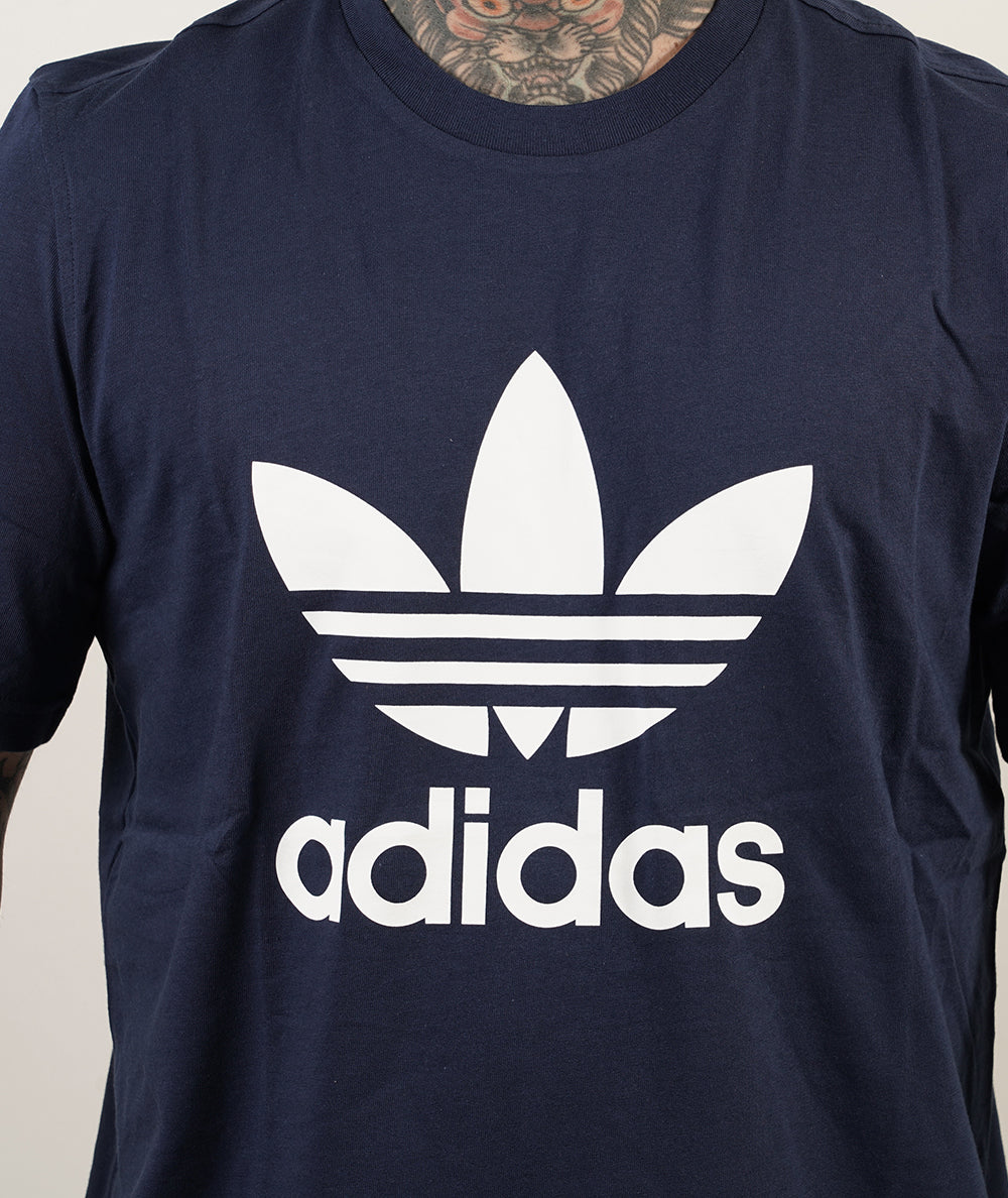 
                  
                    ADIDAS ESSENTIALS
                  
                