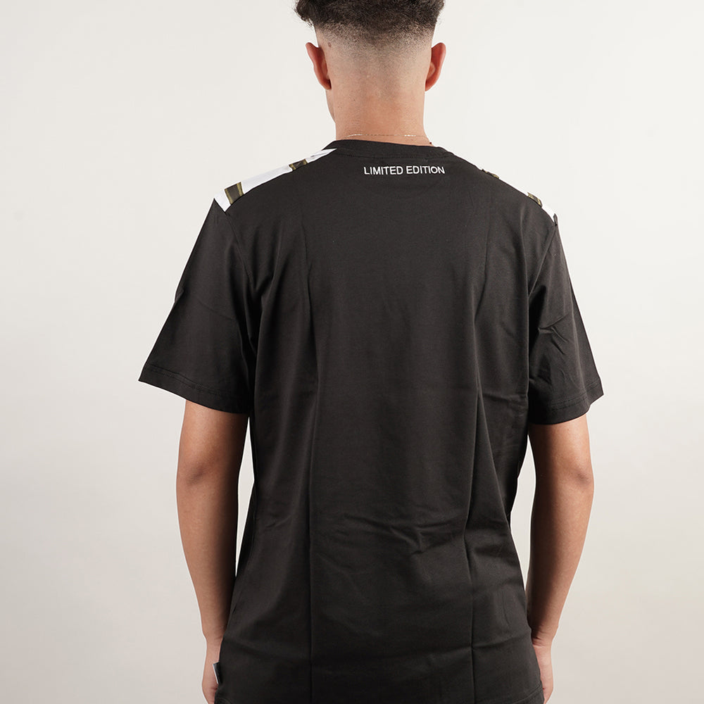 
                  
                    AUSTRALIAN JERSEY
                  
                