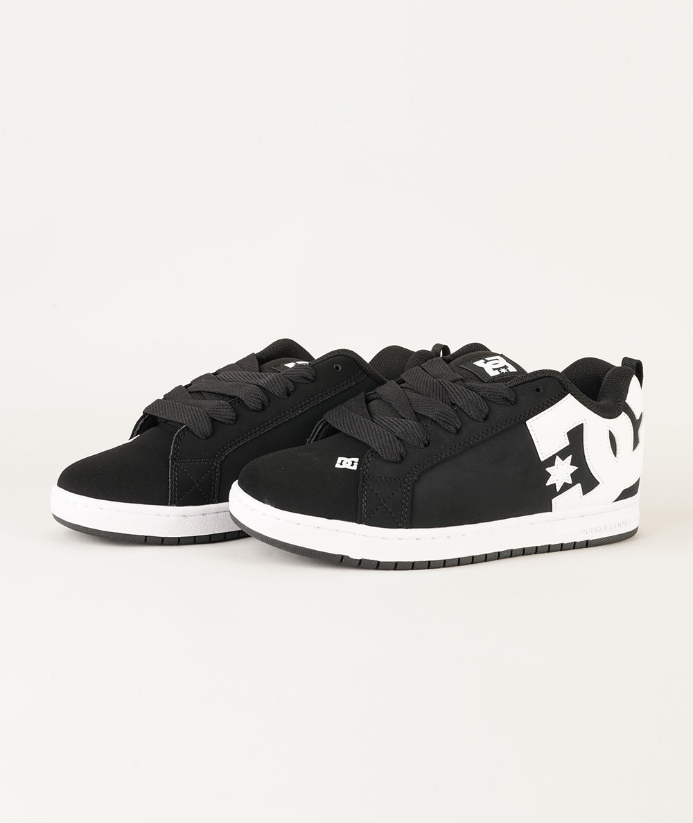 
                  
                    DCSHOECOUSA COURT GRAFFIK
                  
                