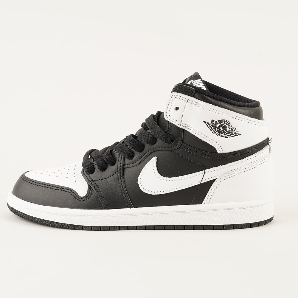 
                  
                    JORDAN JORDAM 1 RETRO HIGH OG
                  
                
