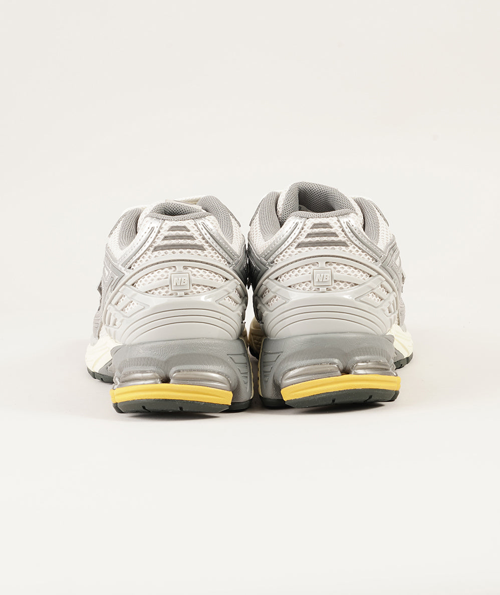 
                  
                    NEW BALANCE NEW BALANCE 1906
                  
                
