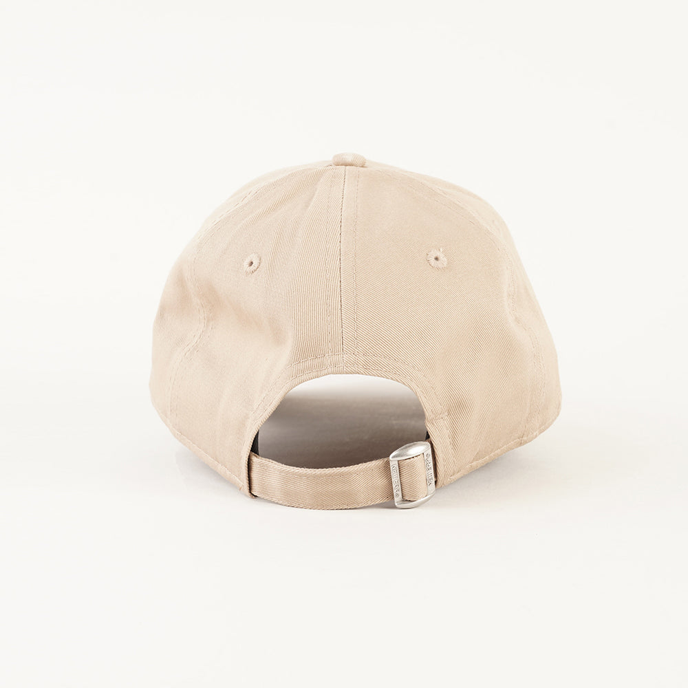 
                  
                    NEW ERA LEAGUE ESSENTIAL
                  
                