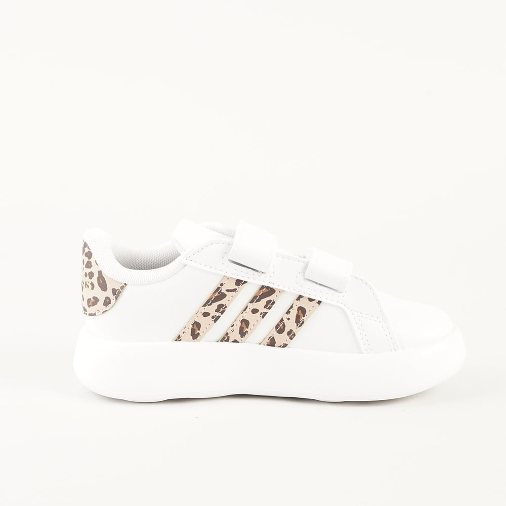 
                  
                    ADIDAS GRAND COURT
                  
                