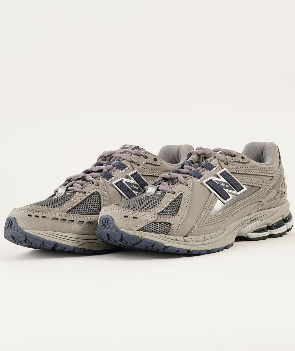 
                  
                    NEW BALANCE NEW BALANCE 1906
                  
                