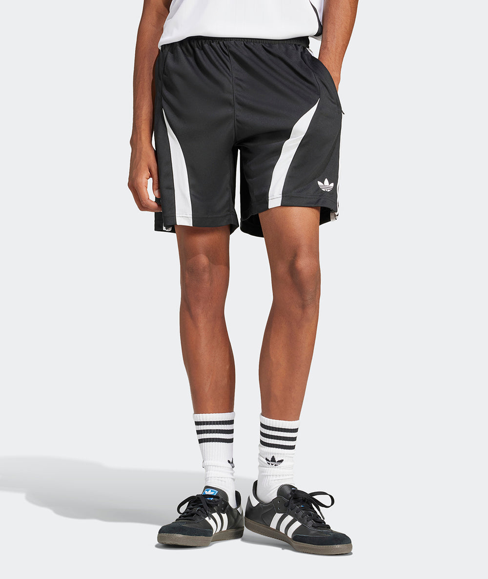 ADIDAS TEAMGEIST