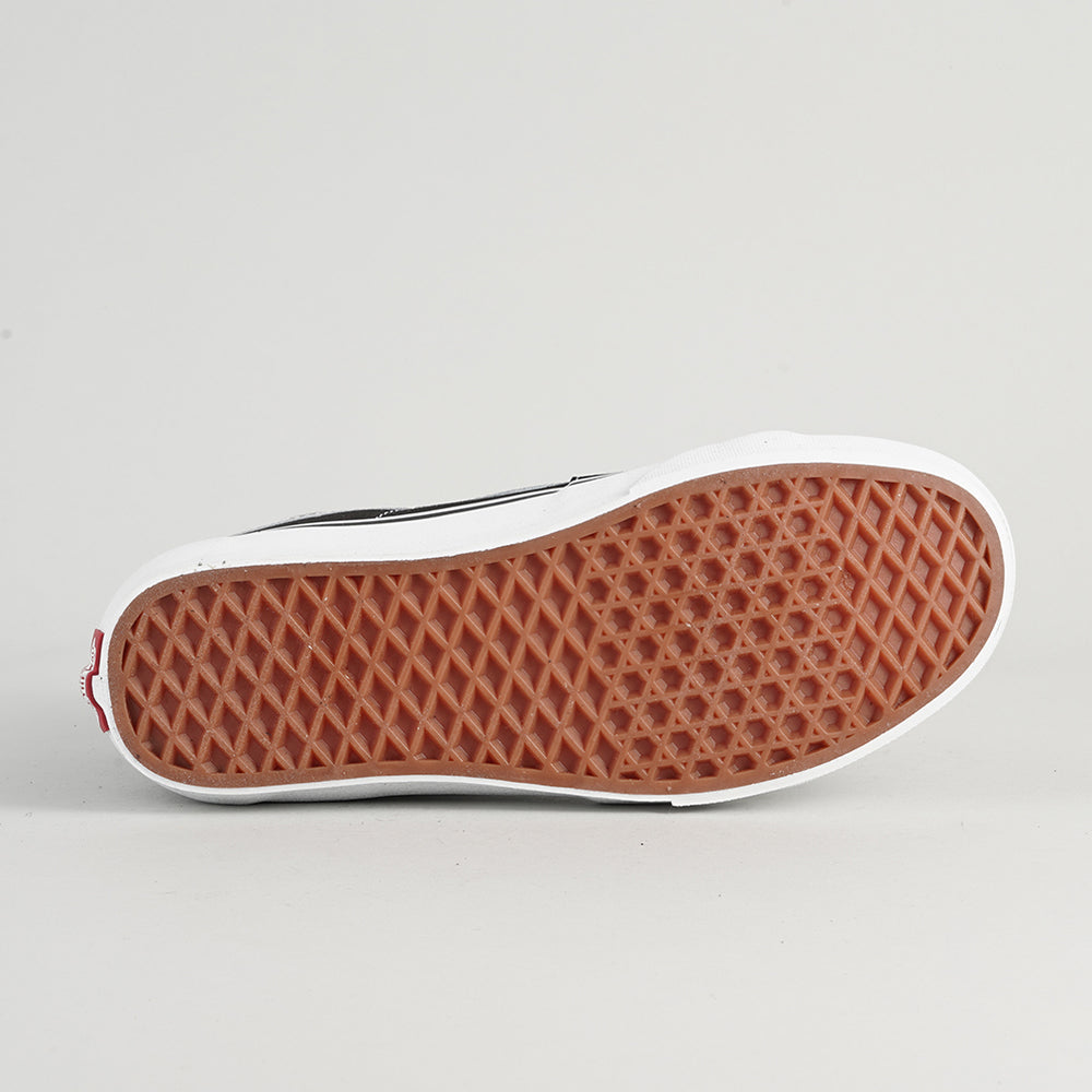 
                  
                    VANS SK8-HI
                  
                