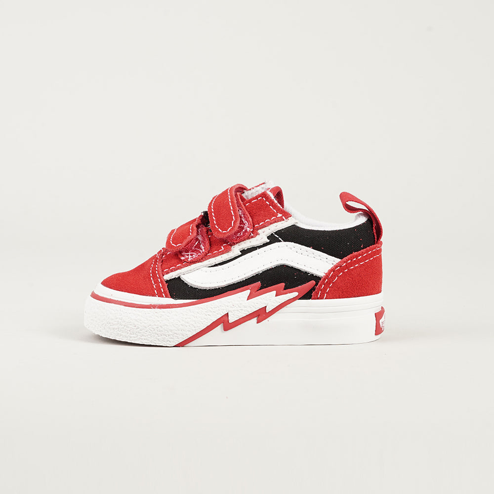 
                  
                    VANS OLD SKOOL
                  
                
