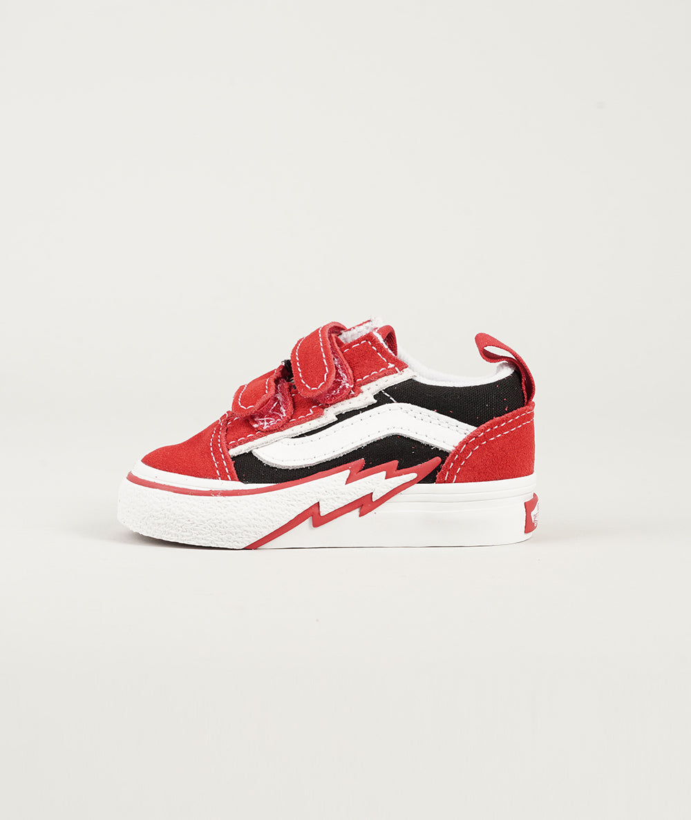 
                  
                    VANS OLD SKOOL
                  
                