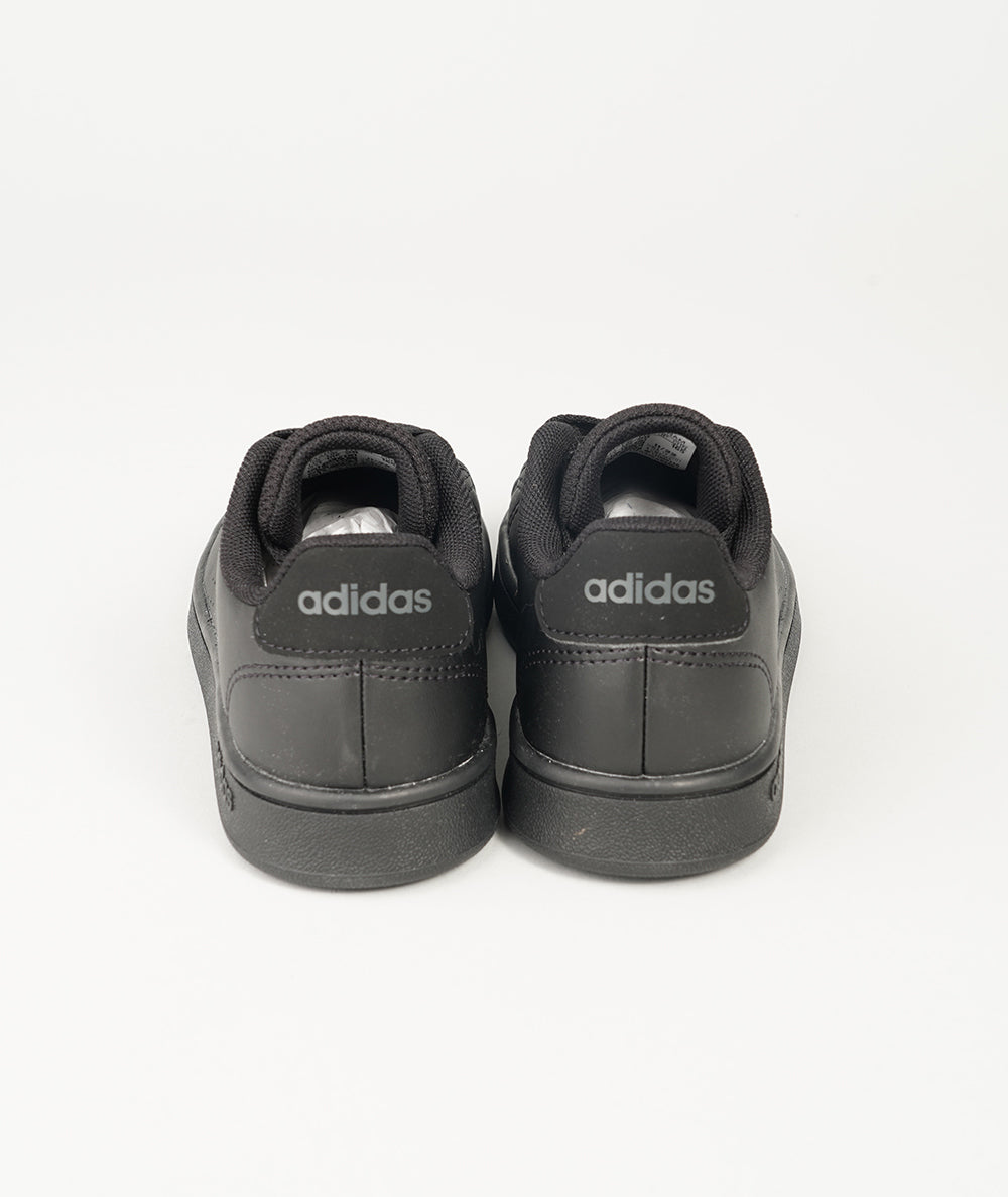 
                  
                    ADIDAS ADVANTAGE
                  
                