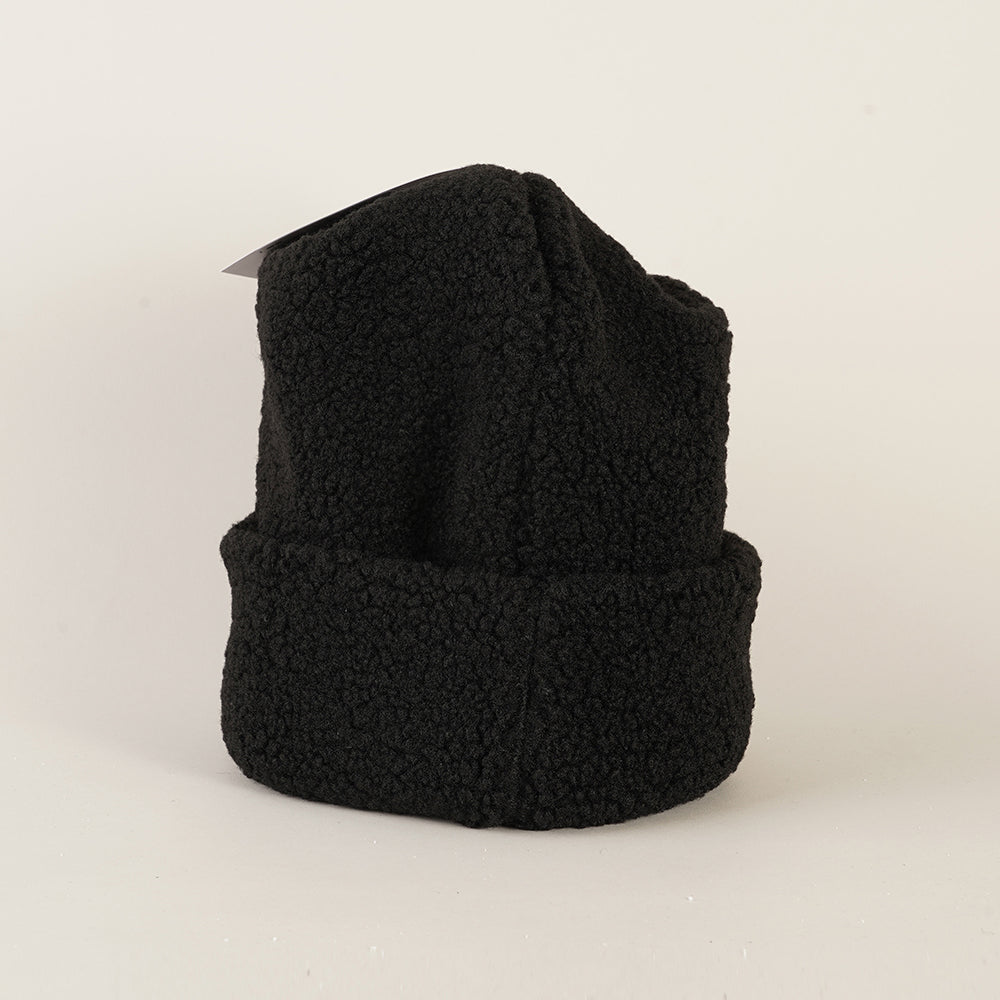 
                  
                    NEW ERA WMNS BORG BEANIE
                  
                