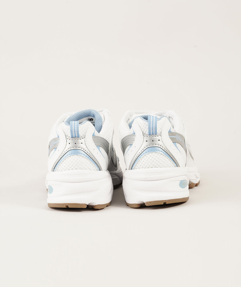 
                  
                    NEW BALANCE NEW BALANCE 530
                  
                