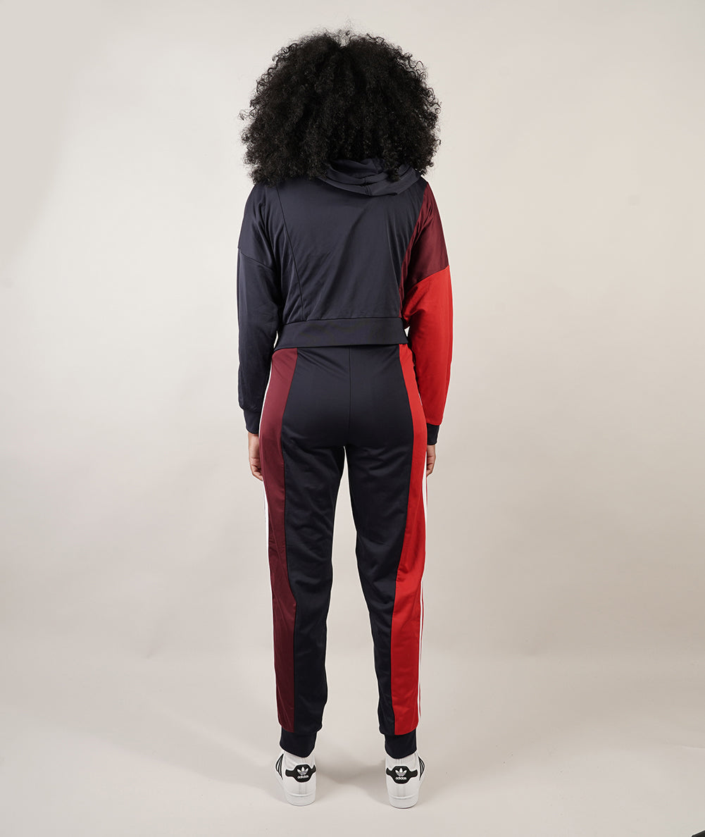 
                  
                    ADIDAS BOLD BLOCK
                  
                