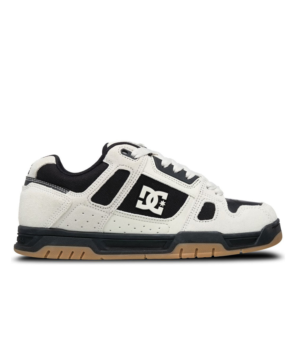 
                  
                    DCSHOECOUSA COURT GRAFFIK
                  
                