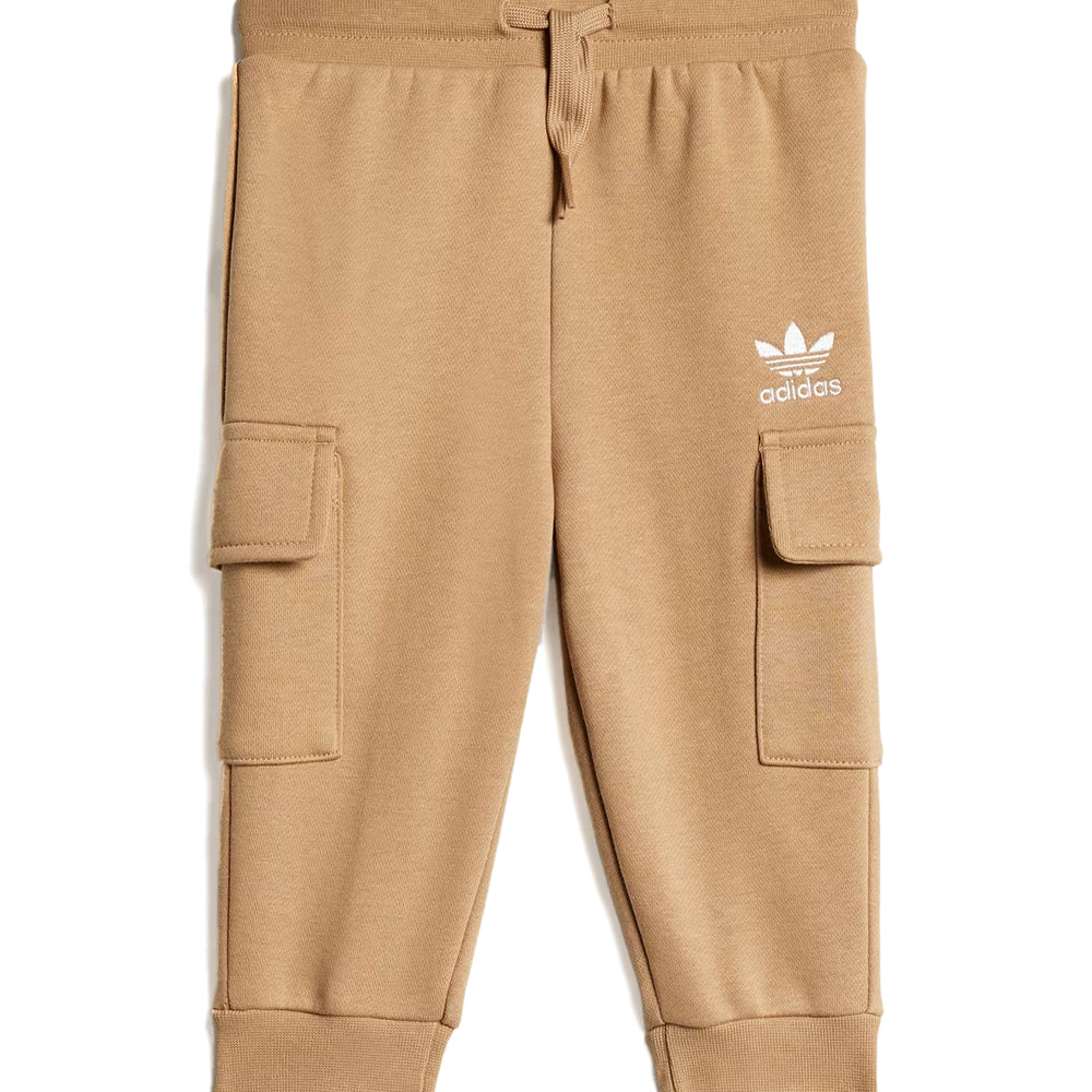 
                  
                    ADIDAS HOODIE SET
                  
                