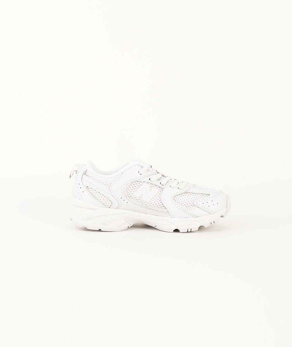 
                  
                    NEW BALANCE NEW BALANCE 530
                  
                